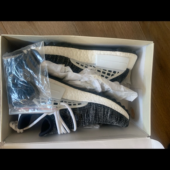 NWT Pharrell X NMD Human Race Trail Sz5. - Picture 5 of 16